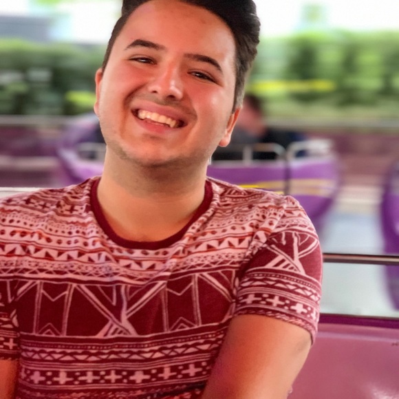 Meet your Posher, Jeter - Picture 4 of 5